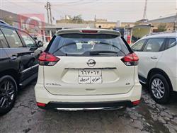 نیسان ئێکس ترەیل